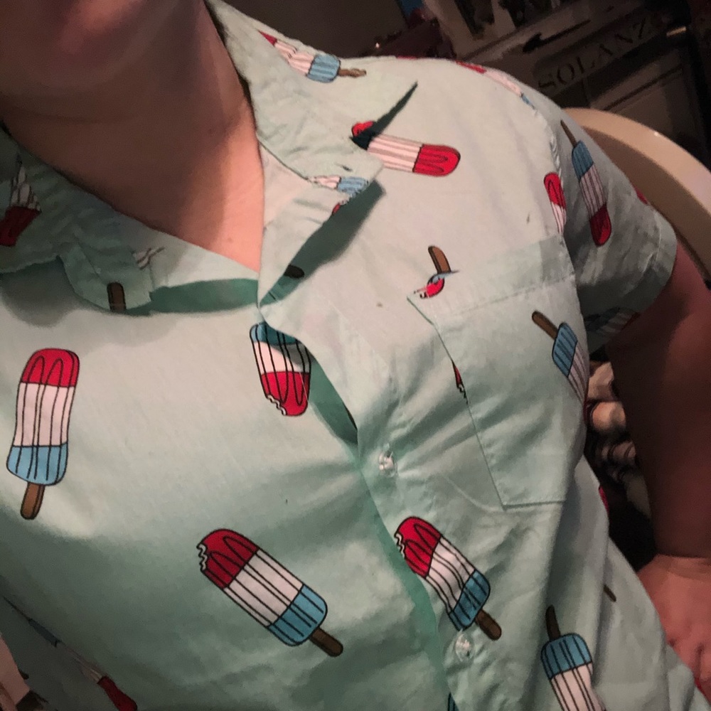 Men’s popsicle button up !